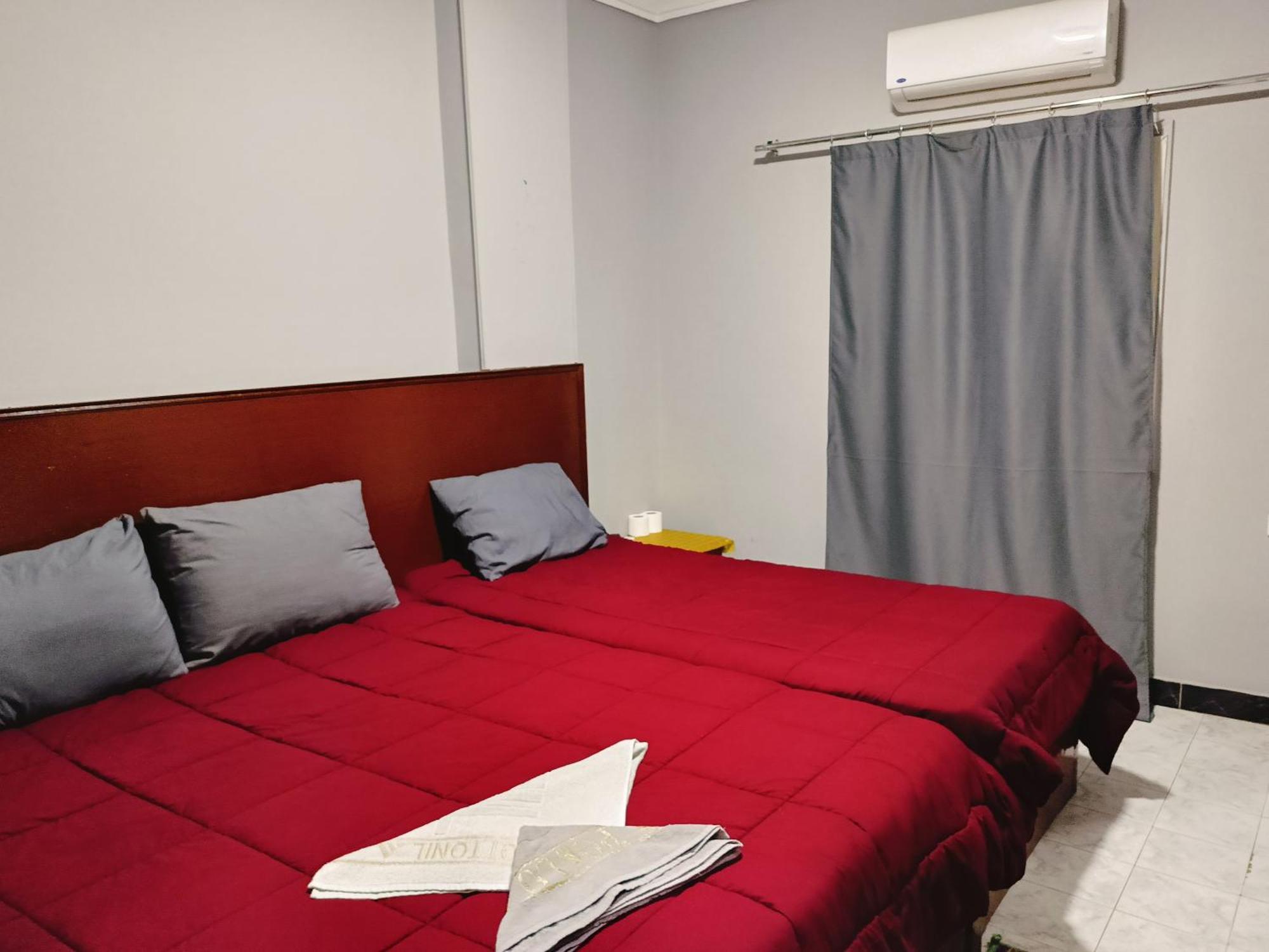 Magic Golden Pyramids View Hotel Kafrat al Jabal Bagian luar foto