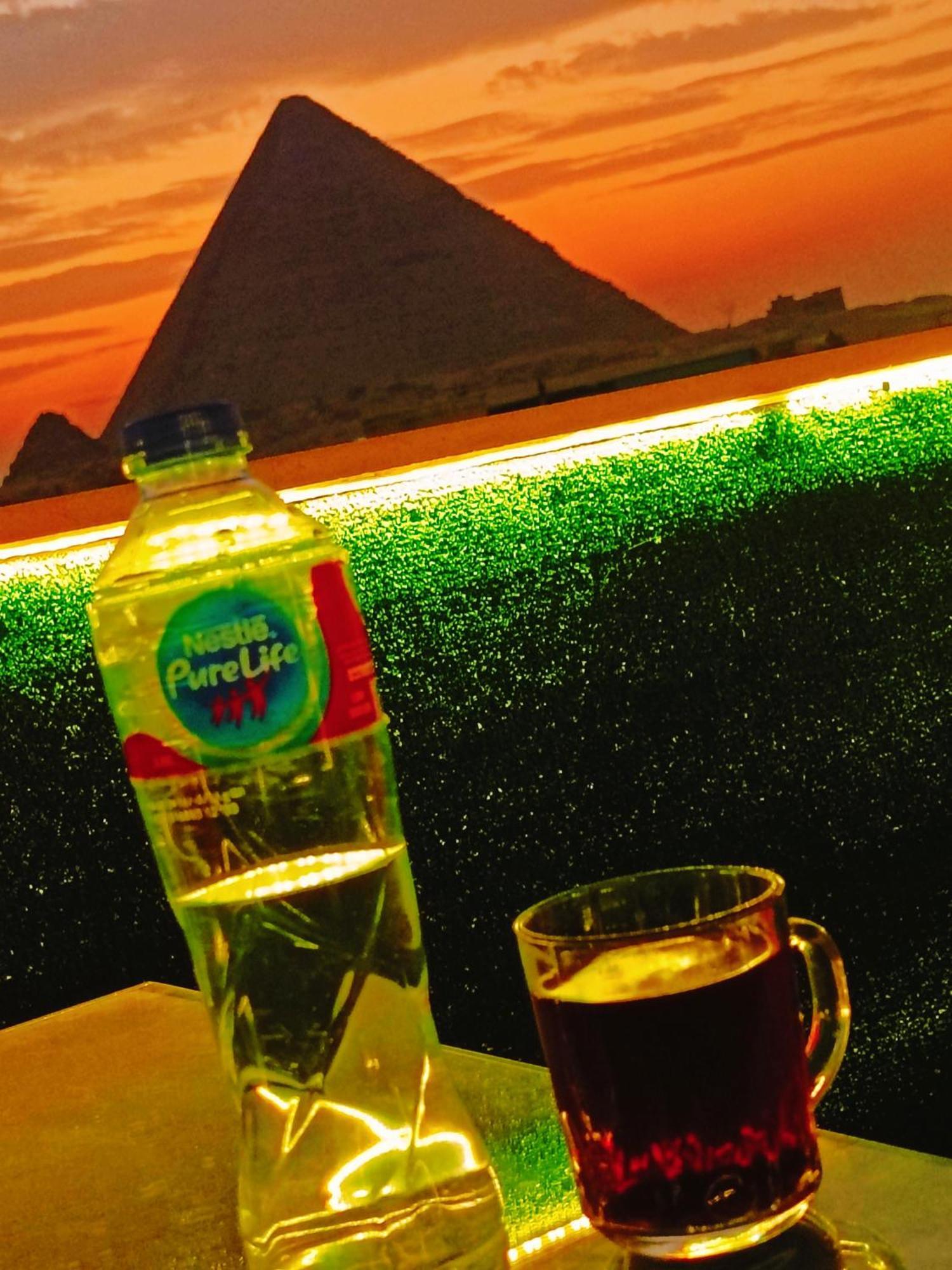 Magic Golden Pyramids View Hotel Kafrat al Jabal Bagian luar foto